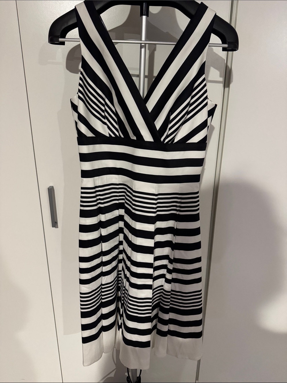 White House Black Market Black & White Striped V-Neck Midi Dress